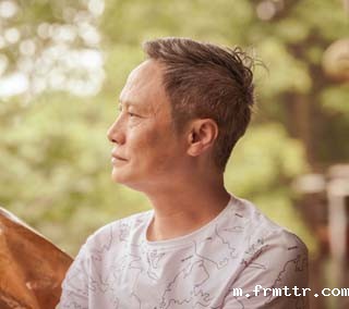 YU JIAN FENG 余剑锋(中国籍)